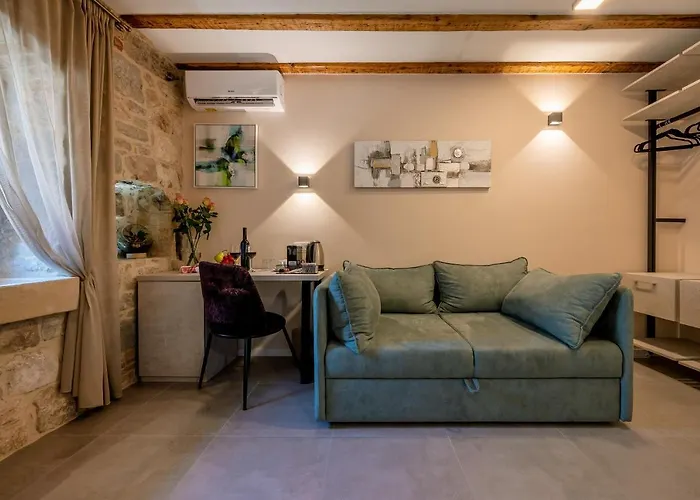 Old Spalatrum Luxury