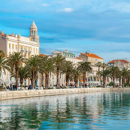 Old Spalatrum Luxury Πανσιόν
