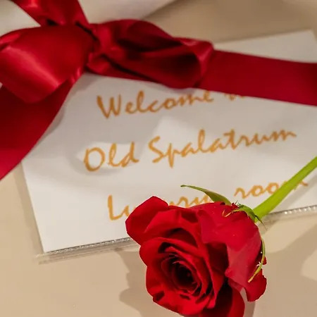 Old Spalatrum Luxury Σπλιτ