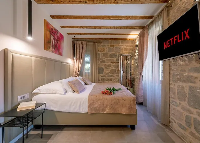 招待所 Old Spalatrum Luxury 斯普利特