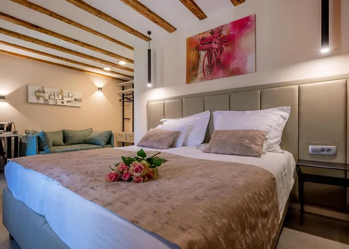 招待所 Old Spalatrum Luxury 4*