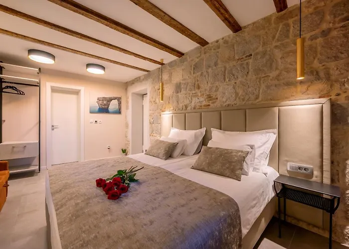 招待所 Old Spalatrum Luxury